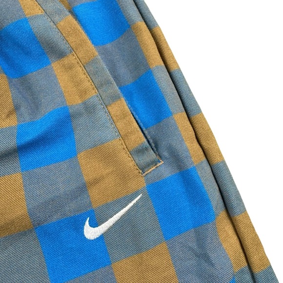 Nike Life Men's Unlined Plaid Shorts Dark Driftwood/Photo Blue S DQ5186-258 NWT - Picture 3 of 7